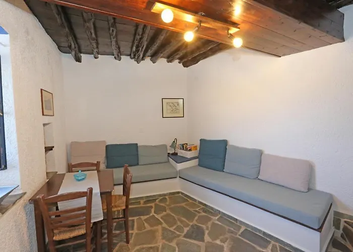 Holiday home Le Petit Chateau *