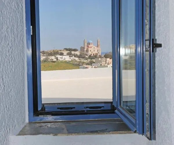 Le Petit Chateau Holiday home *