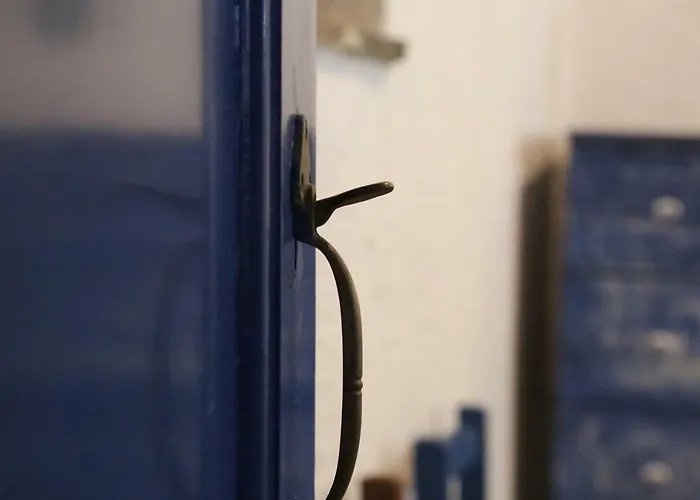 Le Petit Chateau Ano Syros