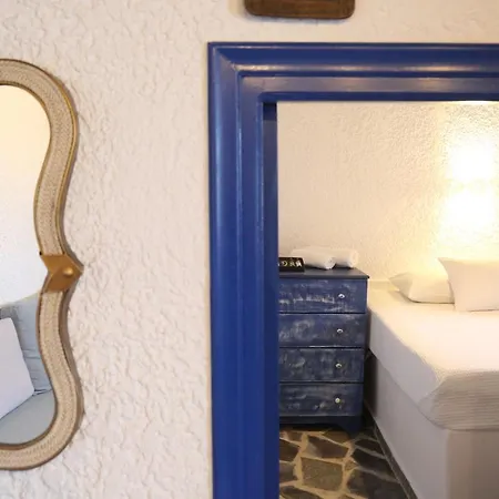 Le Petit Chateau Holiday home *