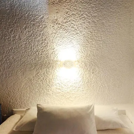 Le Petit Chateau Holiday home Ano Syros