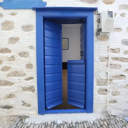 Feriehus Le Petit Chateau Ano Syros